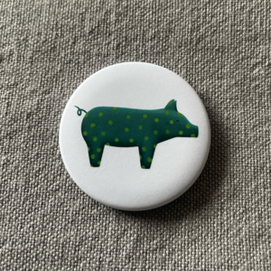 Schweinchen gepunktet, Magnetbutton